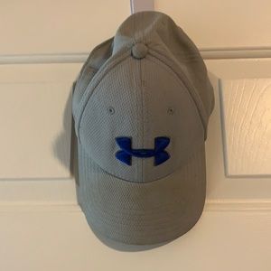 Under Armour fitted hat
